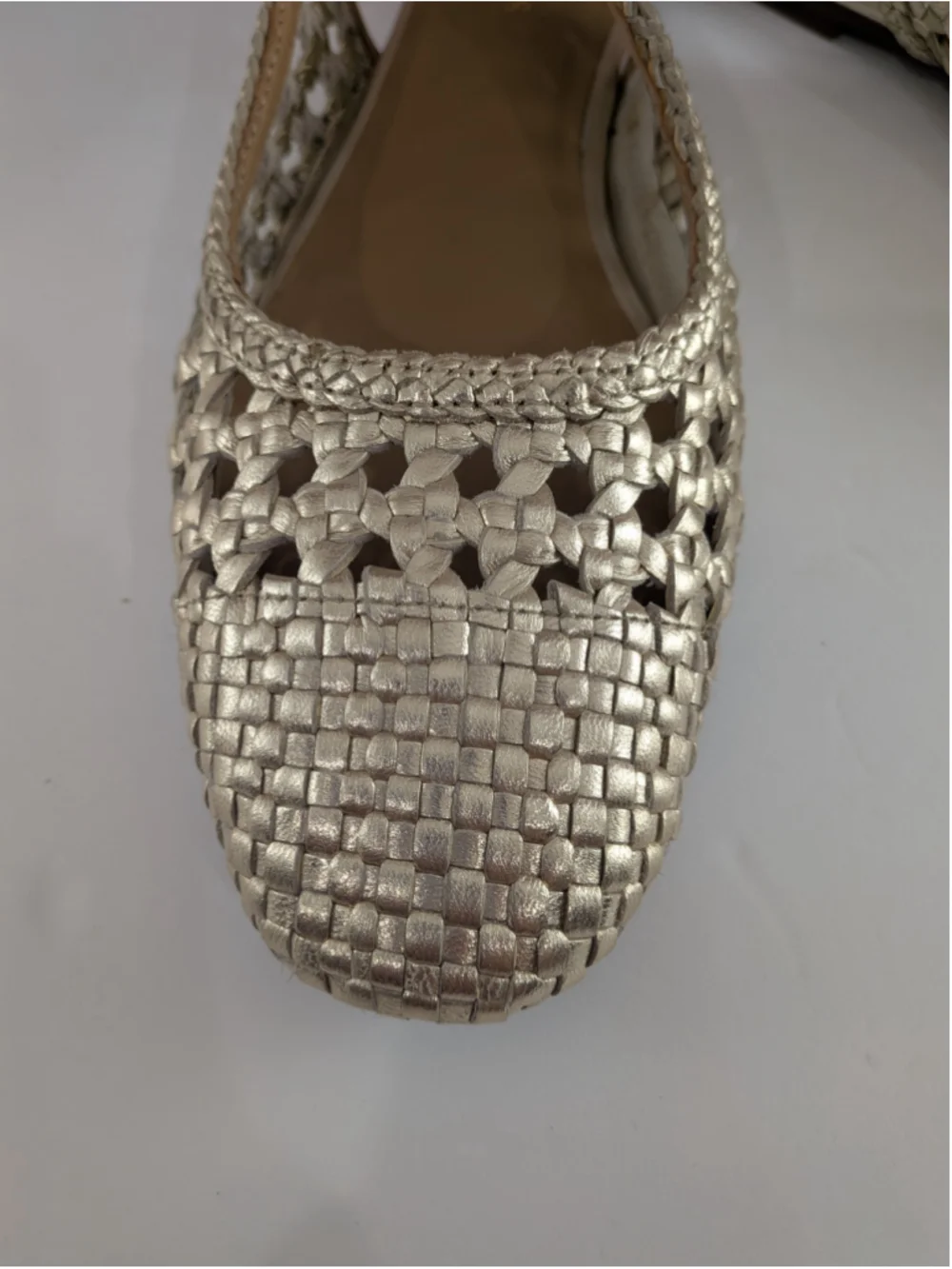 Women's Seychelles Gold Woven Slingback 8/5 Flats